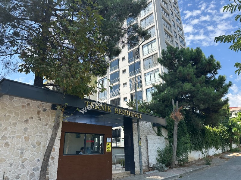 KARTAL PETROLİŞ’TE SIFIR, LÜKS 3+1 – EBEVEYN BANYOLU, KAPALI OTOPARKLI, HAVUZLU SİTEDE