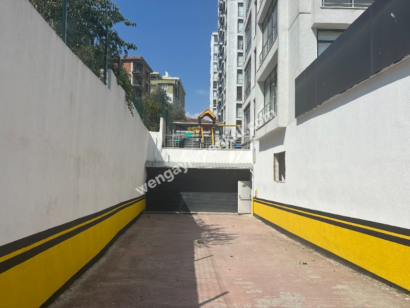 KARTAL PETROLİŞ’TE SIFIR, LÜKS 3+1 – EBEVEYN BANYOLU, KAPALI OTOPARKLI, HAVUZLU SİTEDE