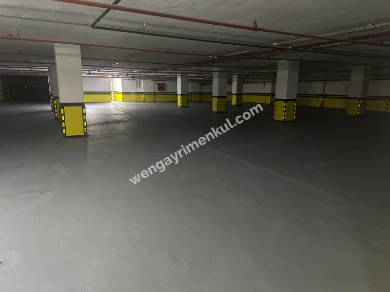 KARTAL PETROLİŞ’TE SIFIR, LÜKS 3+1 – EBEVEYN BANYOLU, KAPALI OTOPARKLI, HAVUZLU SİTEDE