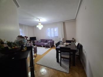 Eski rektörlük civarı 3+1  satılık kombili daire