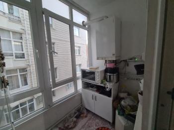 Eski rektörlük civarı 3+1  satılık kombili daire