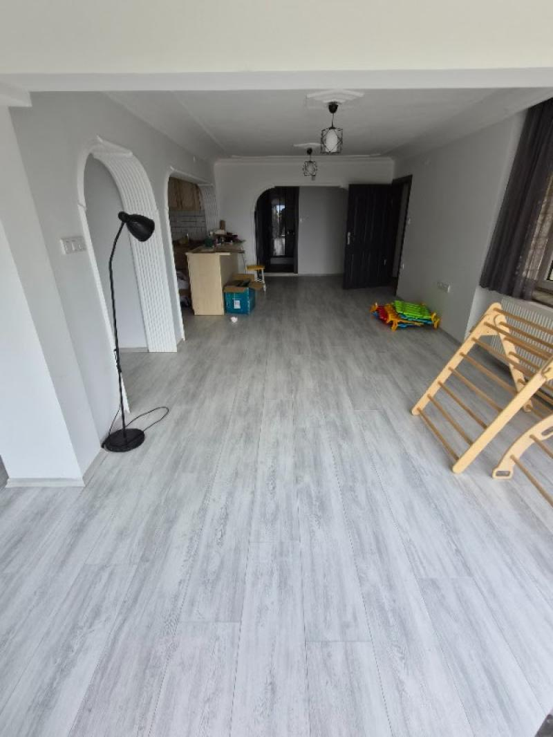 Mudanyada Deniz Manzaralı Triplex Villa