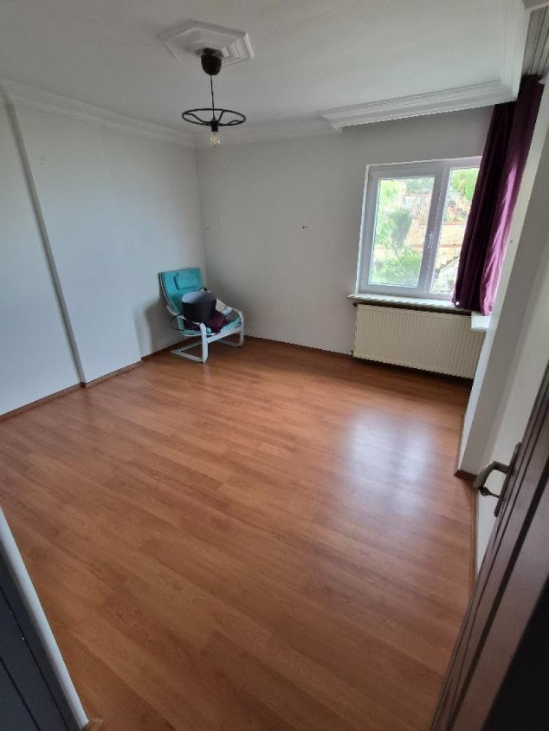 Mudanyada Deniz Manzaralı Triplex Villa