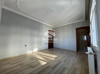 ALYANS'TAN BAĞIMSIZ MUTFAK FERAH DAİRE SEVENLERE KİRALIK 3+1