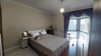 FİNANS MERKEZİNE YAKIN GÜVENLİKLİ SİTEDE ARA KAT 