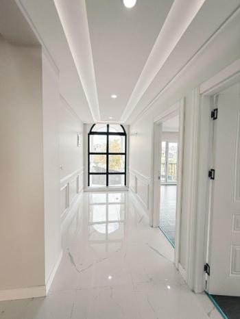 BEYLİKDÜZÜ GÜRPINAR DA 6+2 SATILIK HAVUZLU VİLLA