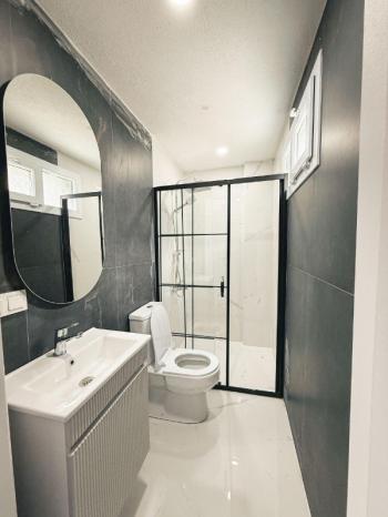 BEYLİKDÜZÜ GÜRPINAR DA 6+2 SATILIK HAVUZLU VİLLA