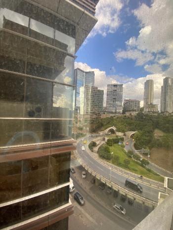 ŞiŞLi HALİDE EDİP ADIVARDA TUNNEL PLAZADA 2+1 SATILIK DAİRE