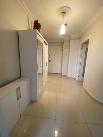 ŞiŞLi HALİDE EDİP ADIVARDA TUNNEL PLAZADA 2+1 SATILIK DAİRE