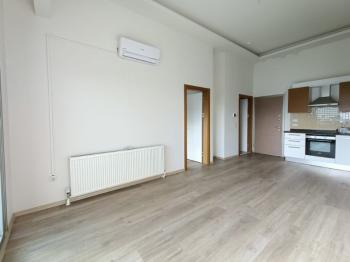 Bornova Narova 2.Etap'ta satılık 1+1 daire