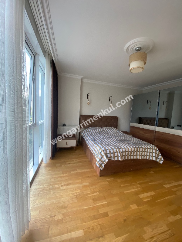 ŞiŞLi HALİDE EDİP ADIVARDA TUNNEL PLAZADA 2+1 SATILIK DAİRE