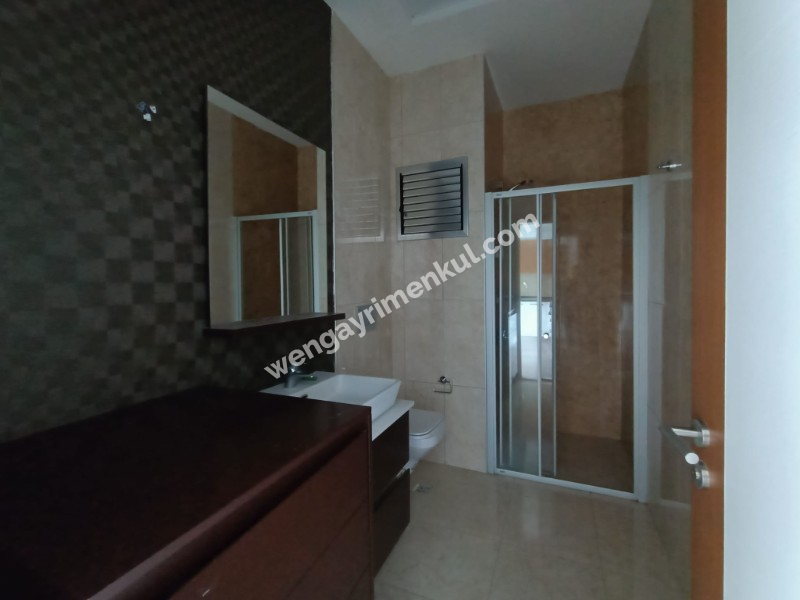 Bornova Narova 2.Etap'ta satılık 1+1 daire