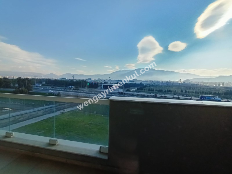 Bornova Narova 2.Etap'ta satılık 1+1 daire