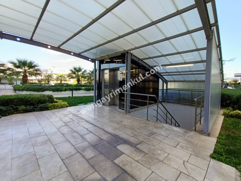 Bornova Narova 2.Etap'ta satılık 1+1 daire