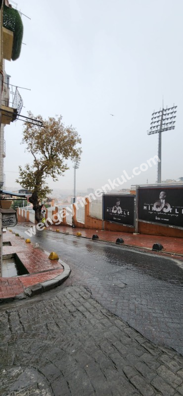 BEYOĞLU ÇATMA MESCİT MAHALLESİNDE SATILIK KOMPLE BİNA