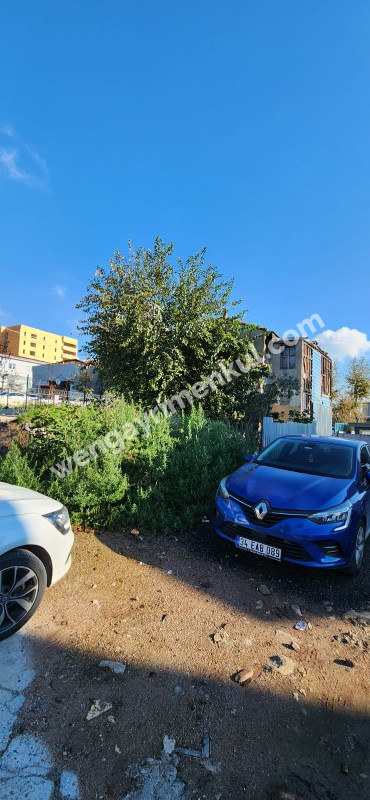 FATİH CERRAHPAŞA SAHİLE YAKIN KONUMDA SATILIK ARSA