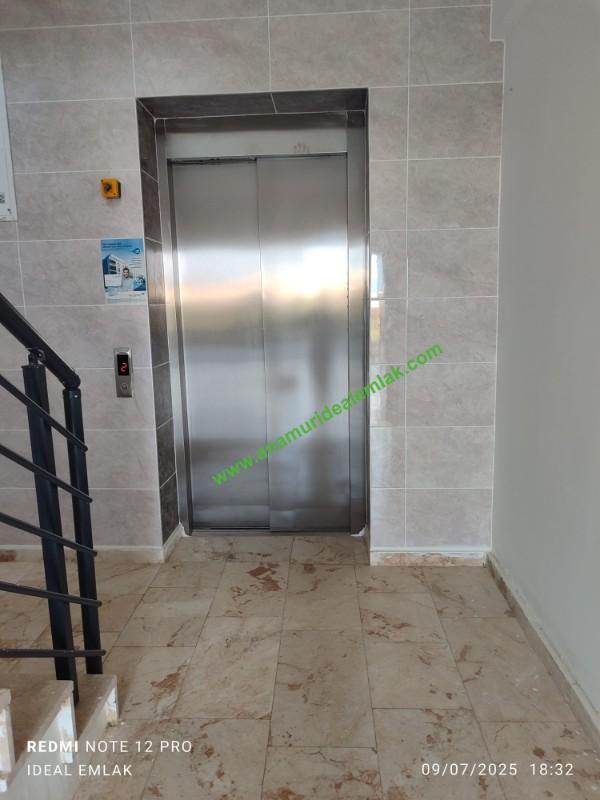 İSKELE YOLUNDA KİRALIK 3+1 DAİRE