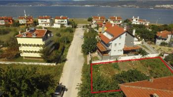 BURSA GEMLİK HİSAR TAPULU, PLAJA SADECE 80 METRE, AYRIK NİZAM TEK VİLLA YA DA İKİZ VİLLA YAPIMINA UYGUN İMARLI SATILIK 505 M2 İMARLI ARSA