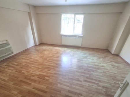 Yeşilpınar'da Metro'ya 5 Dk Yüksek Giriş 3+1 Boş Satılık Daire