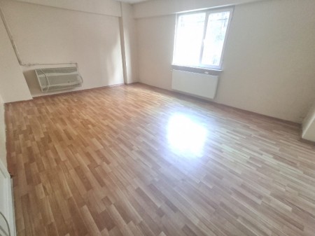 Yeşilpınar'da Metro'ya 5 Dk Yüksek Giriş 3+1 Boş Satılık Daire