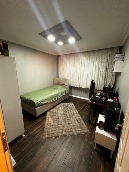 Alibey Hospital'e Yakın 3+1 İçi Sıfır Yeni Bahçe Katı Satılık Daire