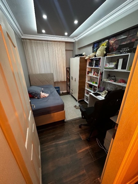 Alibey Hospital'e Yakın 3+1 İçi Sıfır Yeni Bahçe Katı Satılık Daire