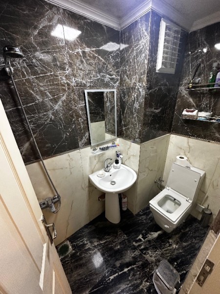 Alibey Hospital'e Yakın 3+1 İçi Sıfır Yeni Bahçe Katı Satılık Daire