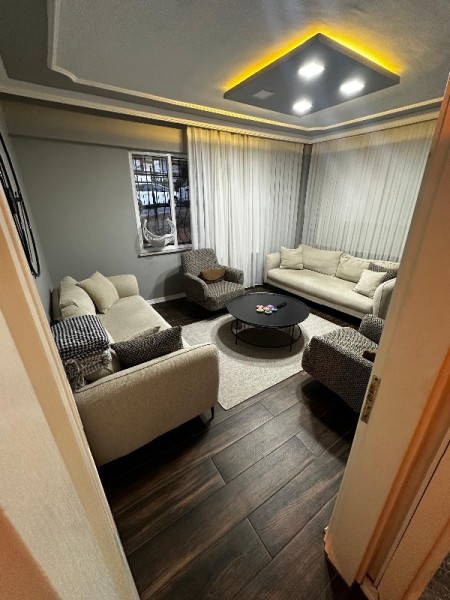 Alibey Hospital'e Yakın 3+1 İçi Sıfır Yeni Bahçe Katı Satılık Daire