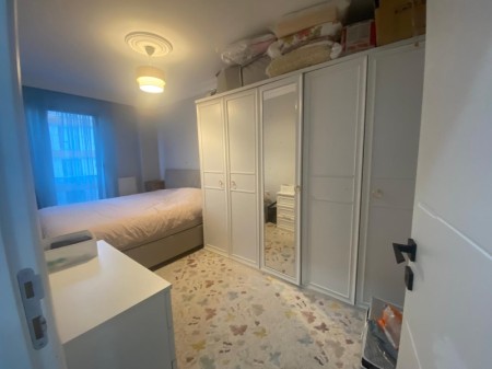 DİŞ HASTANESİNE YAKIN OTOPARKLI YENİ BİNA'DA 2+1 TEMİZ DAİRE