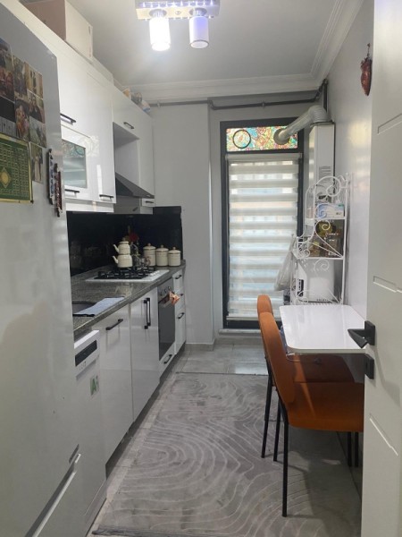 DİŞ HASTANESİNE YAKIN OTOPARKLI YENİ BİNA'DA 2+1 TEMİZ DAİRE