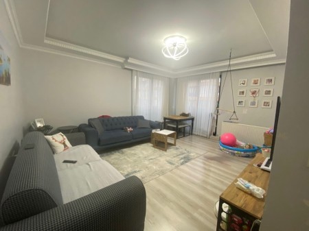 DİŞ HASTANESİNE YAKIN OTOPARKLI YENİ BİNA'DA 2+1 TEMİZ DAİRE