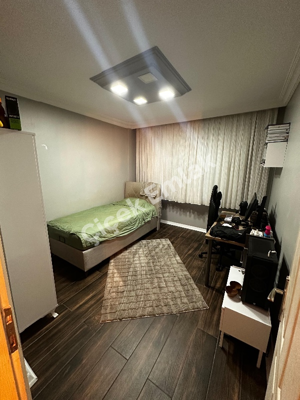 Alibey Hospital'e Yakın 3+1 İçi Sıfır Yeni Bahçe Katı Satılık Daire