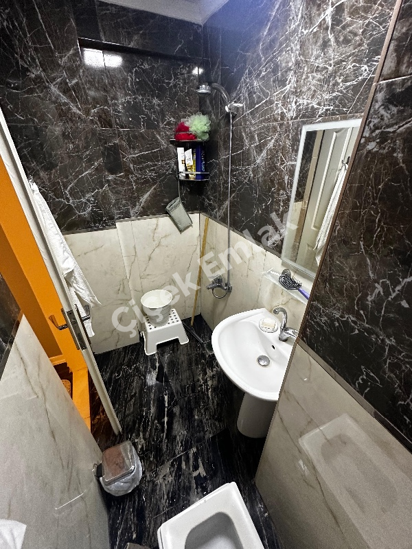 Alibey Hospital'e Yakın 3+1 İçi Sıfır Yeni Bahçe Katı Satılık Daire