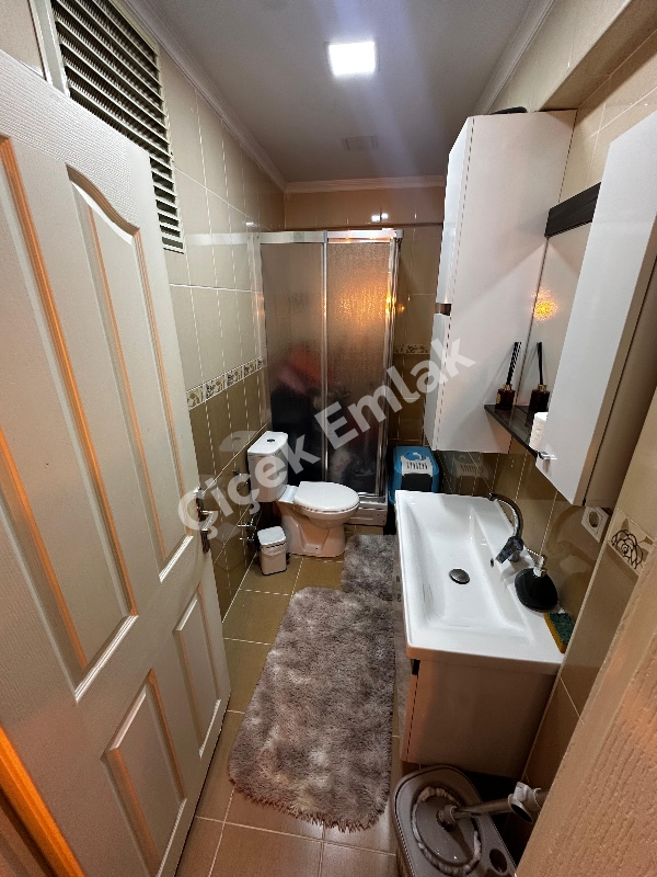 Alibey Hospital'e Yakın 3+1 İçi Sıfır Yeni Bahçe Katı Satılık Daire