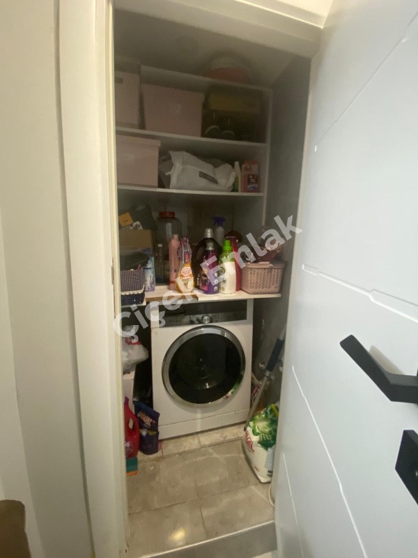 DİŞ HASTANESİNE YAKIN OTOPARKLI YENİ BİNA'DA 2+1 TEMİZ DAİRE