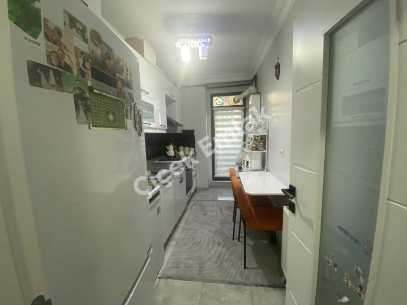 DİŞ HASTANESİNE YAKIN OTOPARKLI YENİ BİNA'DA 2+1 TEMİZ DAİRE