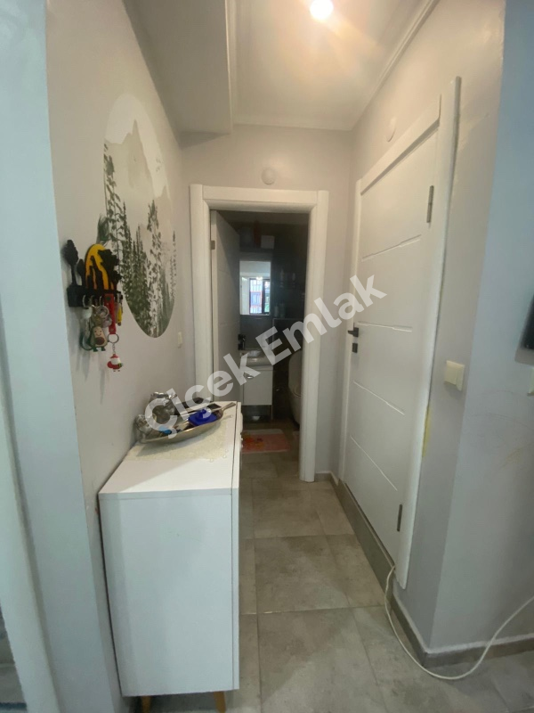 DİŞ HASTANESİNE YAKIN OTOPARKLI YENİ BİNA'DA 2+1 TEMİZ DAİRE