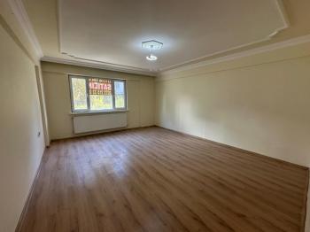 AFYON ÜÇOK EMLAKTAN İSTİKLAL MAH SATILIK 3+1 TEMİZ BAKIMLI DAİRE