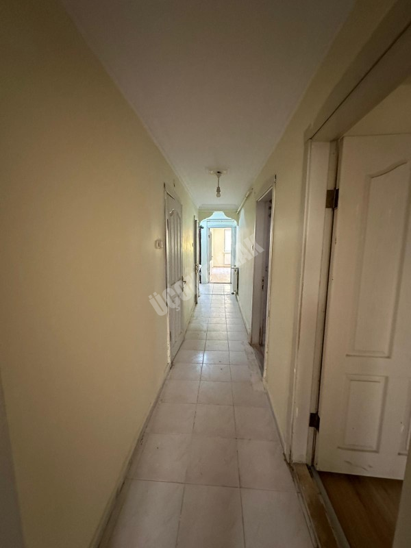 AFYON ÜÇOK EMLAKTAN İSTİKLAL MAH SATILIK 3+1 TEMİZ BAKIMLI DAİRE