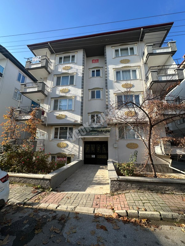 AFYON ÜÇOK EMLAKTAN İSTİKLAL MAH SATILIK 3+1 TEMİZ BAKIMLI DAİRE