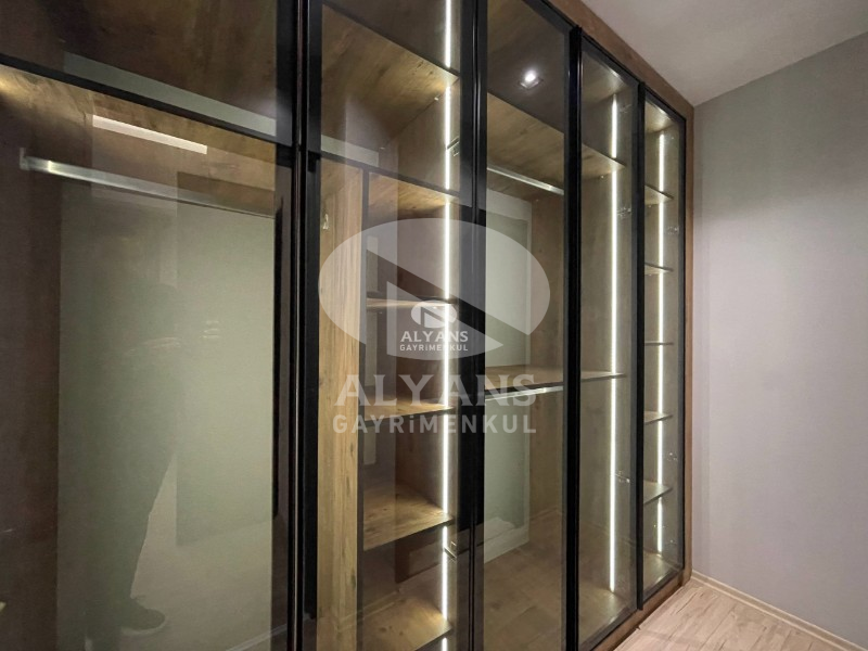 ALYANS'TAN KUSURSUZ PROJEDE YAŞAM FIRSATIYLA FULL EŞYALI 3+1