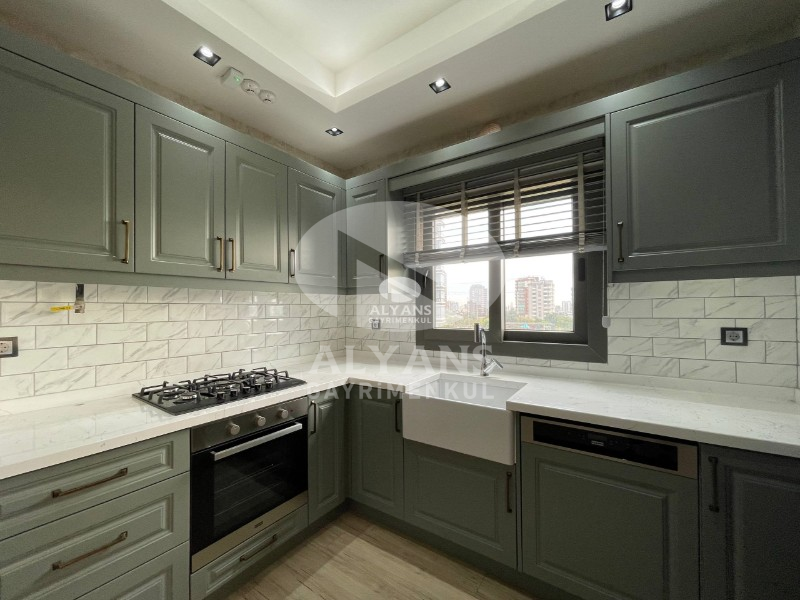 ALYANS'TAN KUSURSUZ PROJEDE YAŞAM FIRSATIYLA FULL EŞYALI 3+1