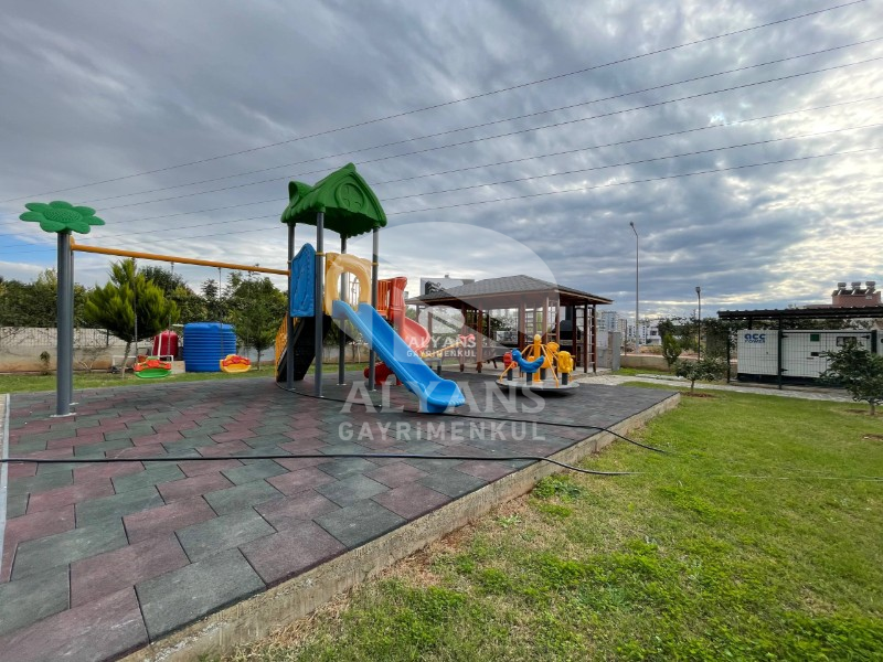 ALYANS'TAN KUSURSUZ PROJEDE YAŞAM FIRSATIYLA FULL EŞYALI 3+1