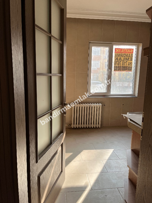 Gönen Kurtuluş mahallesinde satılık masrafsız 3+1 daire