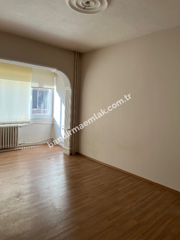 Gönen Kurtuluş mahallesinde satılık masrafsız 3+1 daire