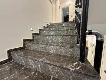  DİDİM CUMHURİYET MAHALLESİNDE  KÖŞEBAŞI KONUMDA ULTRA LÜKS 5+1 MÜSTAKİL HAVUZLU OTOPARKLI VİLLA