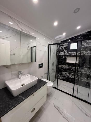  DİDİM CUMHURİYET MAHALLESİNDE  KÖŞEBAŞI KONUMDA ULTRA LÜKS 5+1 MÜSTAKİL HAVUZLU OTOPARKLI VİLLA