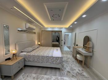  DİDİM CUMHURİYET MAHALLESİNDE  KÖŞEBAŞI KONUMDA ULTRA LÜKS 5+1 MÜSTAKİL HAVUZLU OTOPARKLI VİLLA