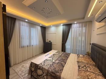  DİDİM CUMHURİYET MAHALLESİNDE  KÖŞEBAŞI KONUMDA ULTRA LÜKS 5+1 MÜSTAKİL HAVUZLU OTOPARKLI VİLLA