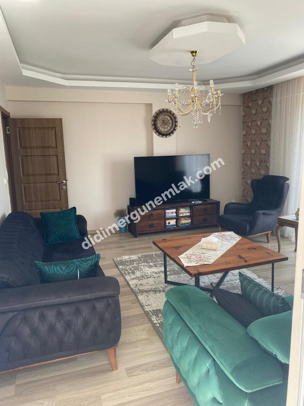 DİDİM EFELER MAHALLESİNDE GENİŞ ,AYRI MUTFAKLI, MASRAFSIZ 2+1 SATILIK DAİRE